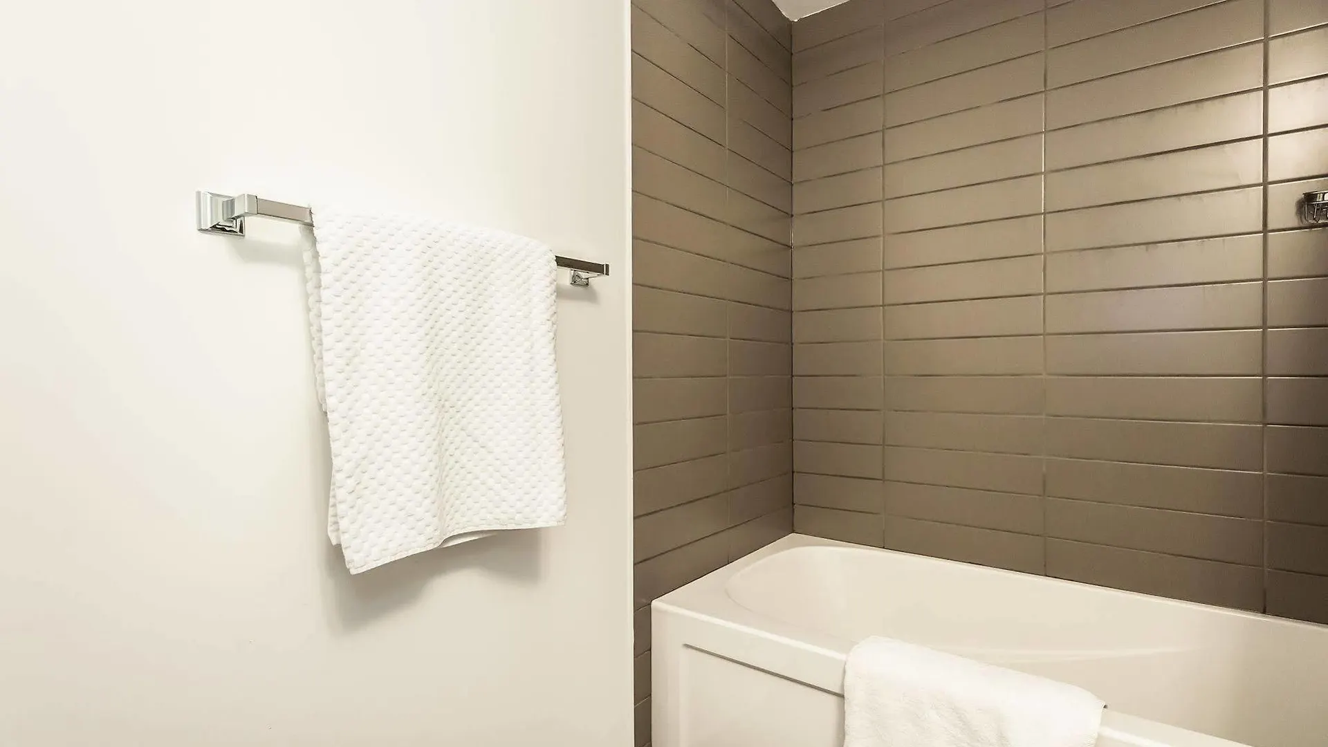 Life Suites Lakeside Mimico Toronto Canada